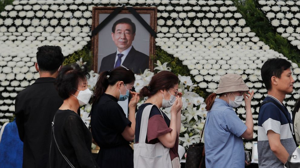 Sexual harassment Online funeral set for Seoul mayor over virus concerns