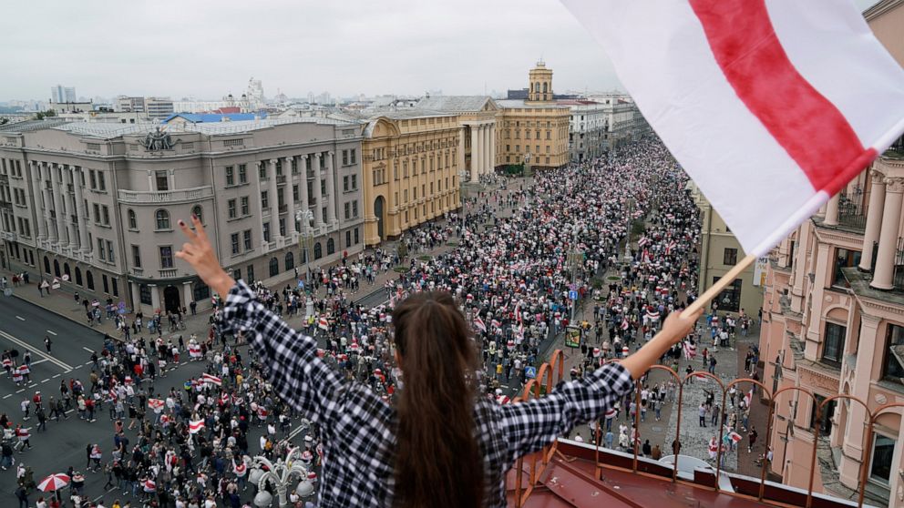 Violence at work Belarus cracks down on journalists, 2 AP staff deported